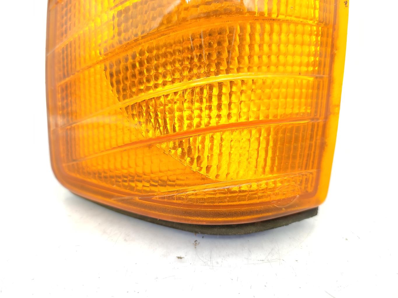Gruppo ottico anteriore secondario sinistro (luci)(freccia) MERCEDES 190 W201 PHASE 1 Diésel - 1
