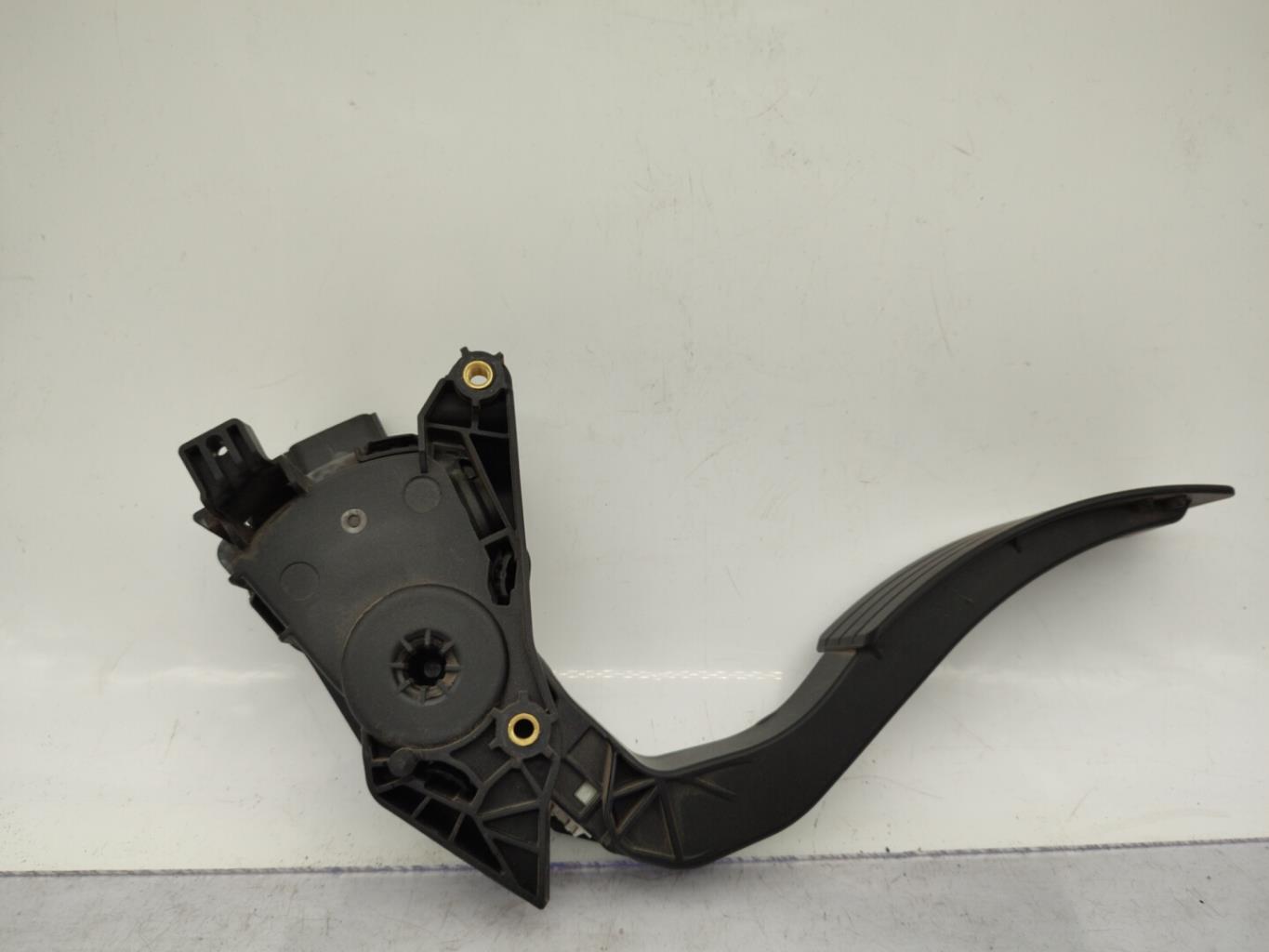 Pedale acceleratore RENAULT CLIO 4 PHASE 1 Diésel - 1