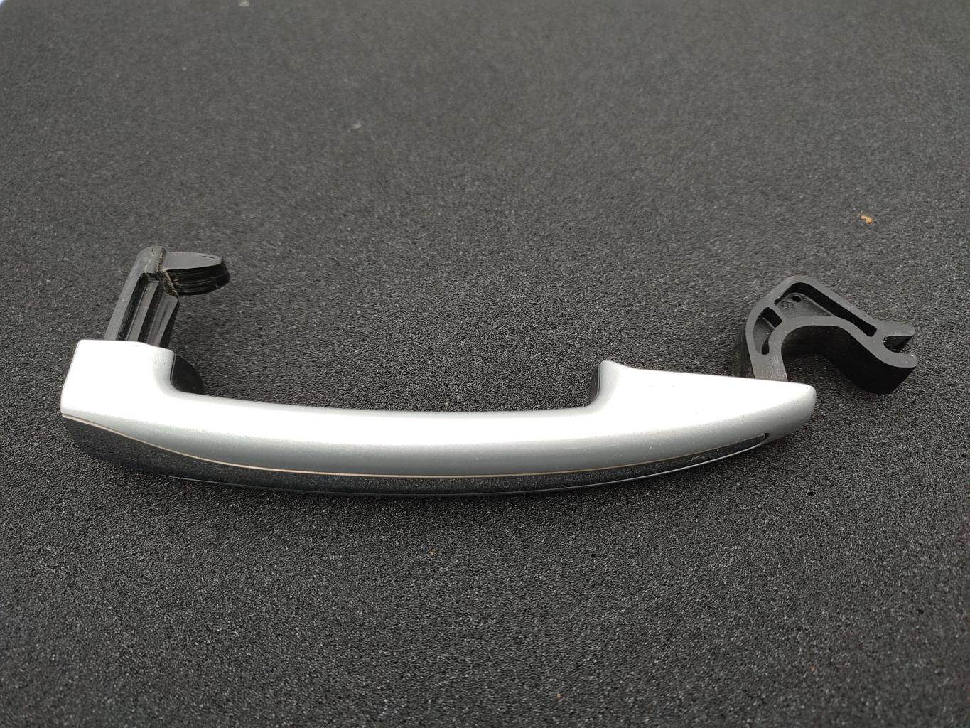 Maniglia portiera anteriore sinistra CITROEN C5 2 Diésel - 1
