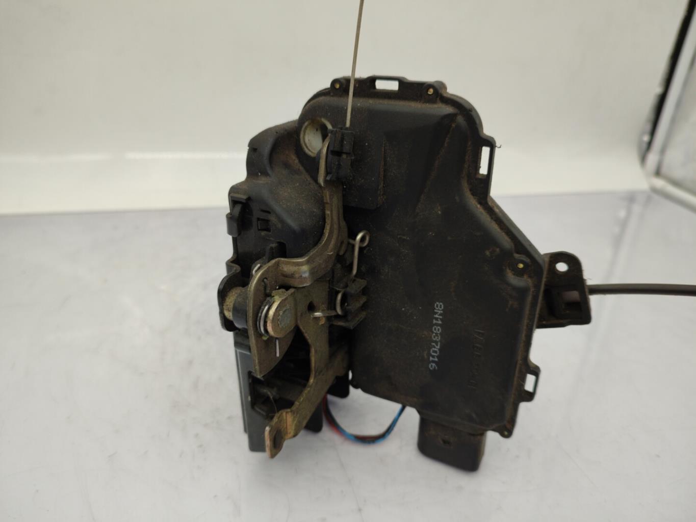 Serratura anteriore destra AUDI TT 1 COUPE Gasolina - 1