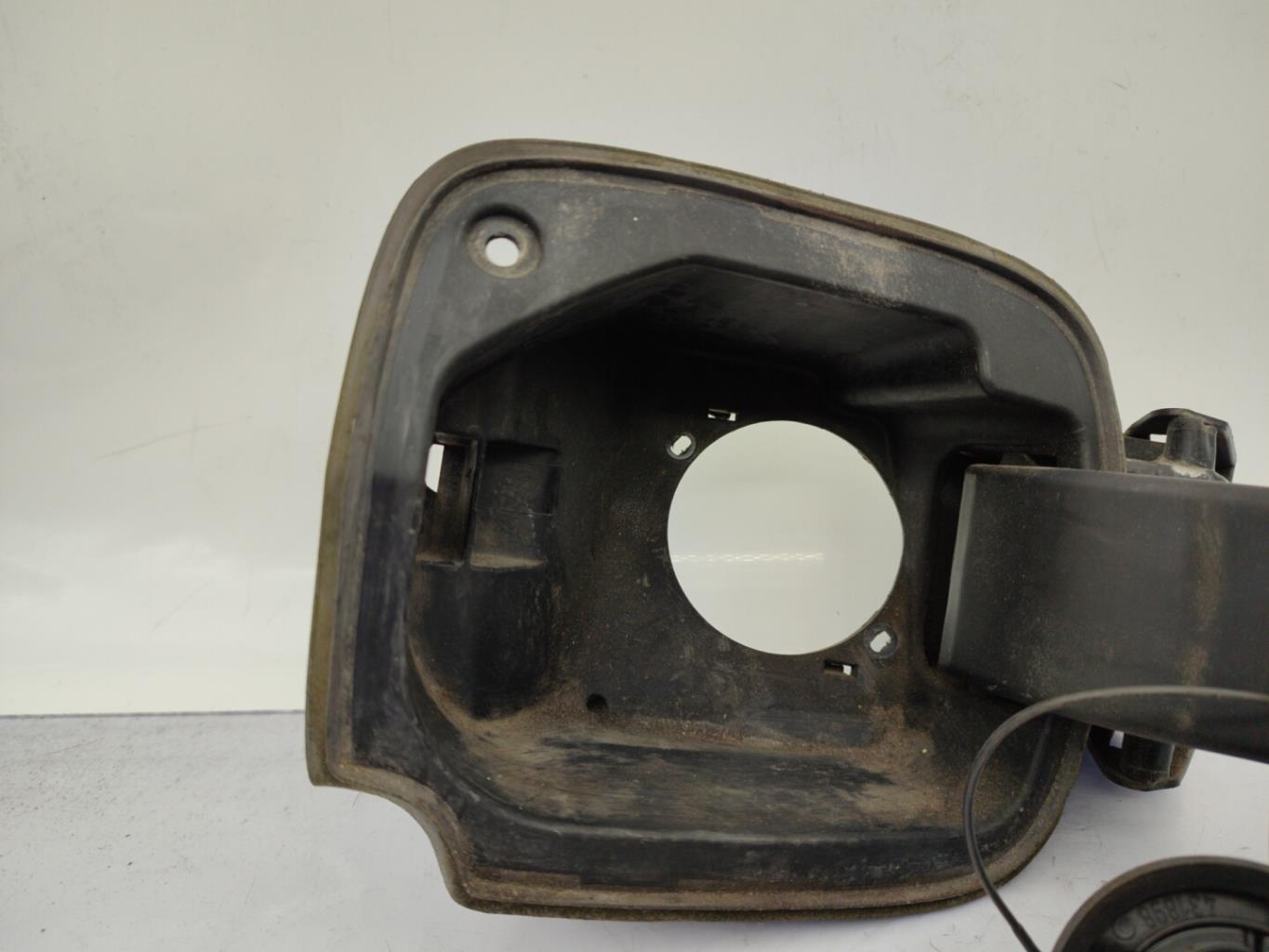 Trappe d'essence RENAULT CLIO 3 PHASE 2 BREAK  - 1