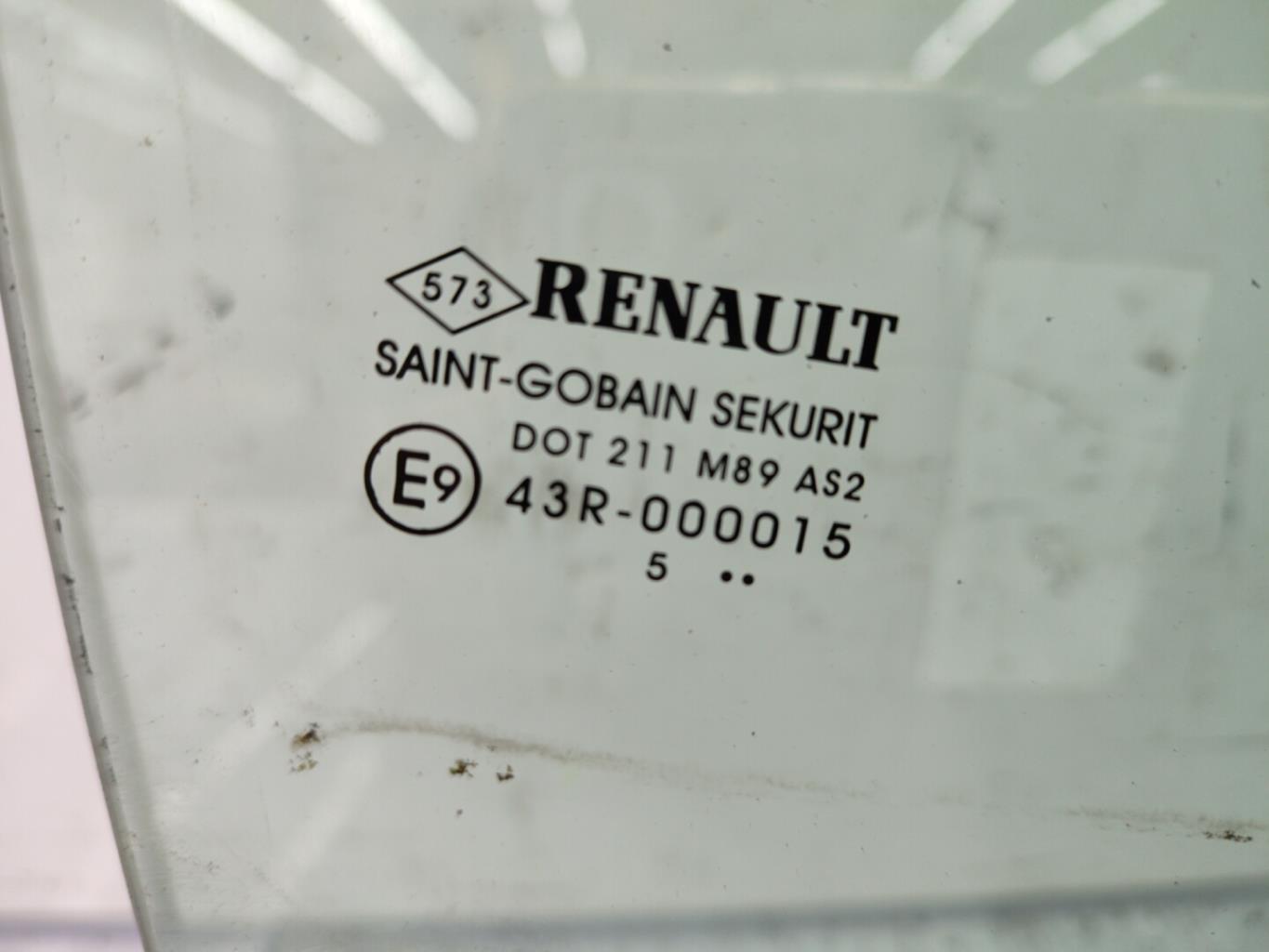 Vitre arriere droit RENAULT MODUS PHASE 1 Diesel - 1