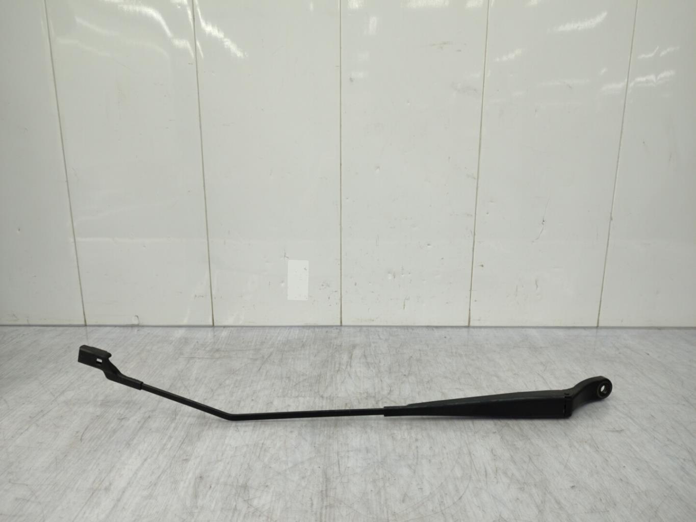 Braccio tergicristallo anteriore destro CITROEN C3 3 PHASE 1 Diésel - 1