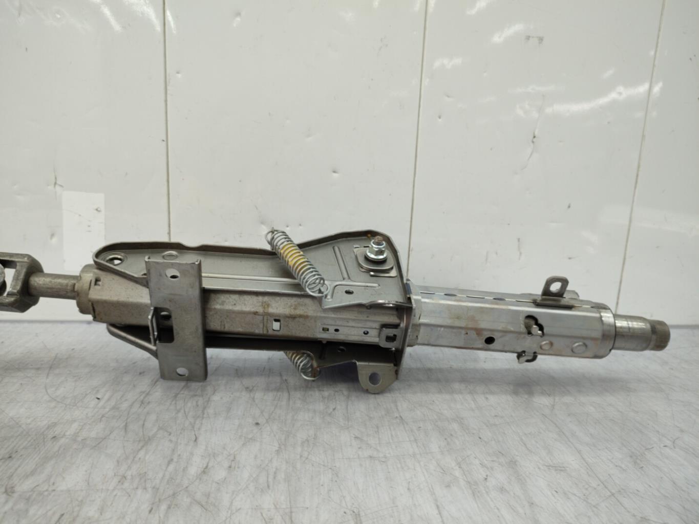 Colonne de direction VOLKSWAGEN GOLF 6 Diesel - 1