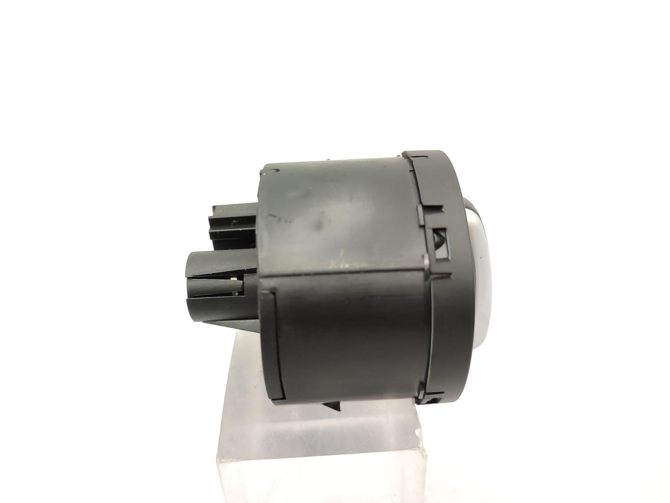 Commande de phare VOLKSWAGEN GOLF 6 Diesel - 1
