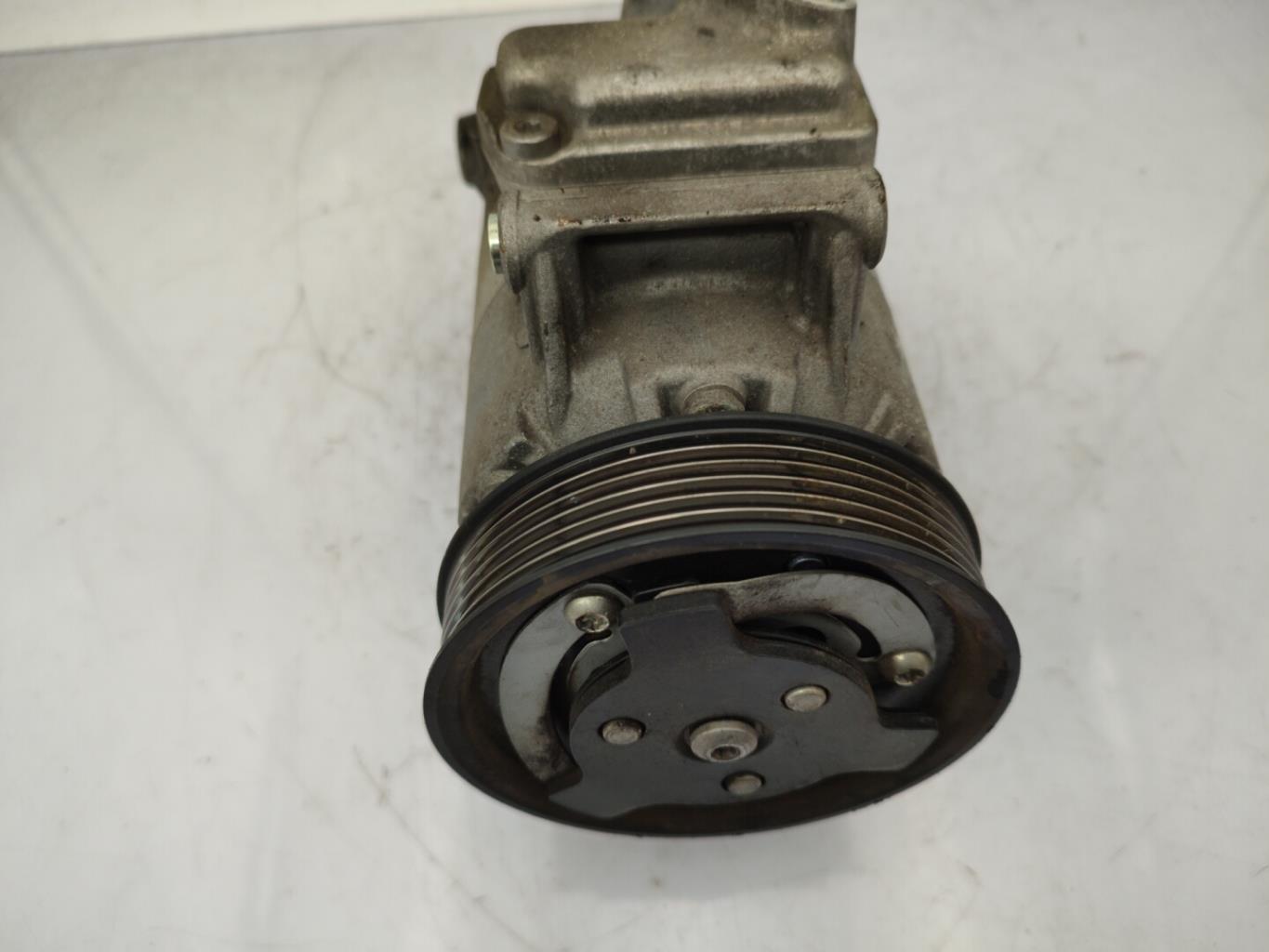 Compressore clima VOLKSWAGEN POLO 5 PHASE 1 Diésel - 1