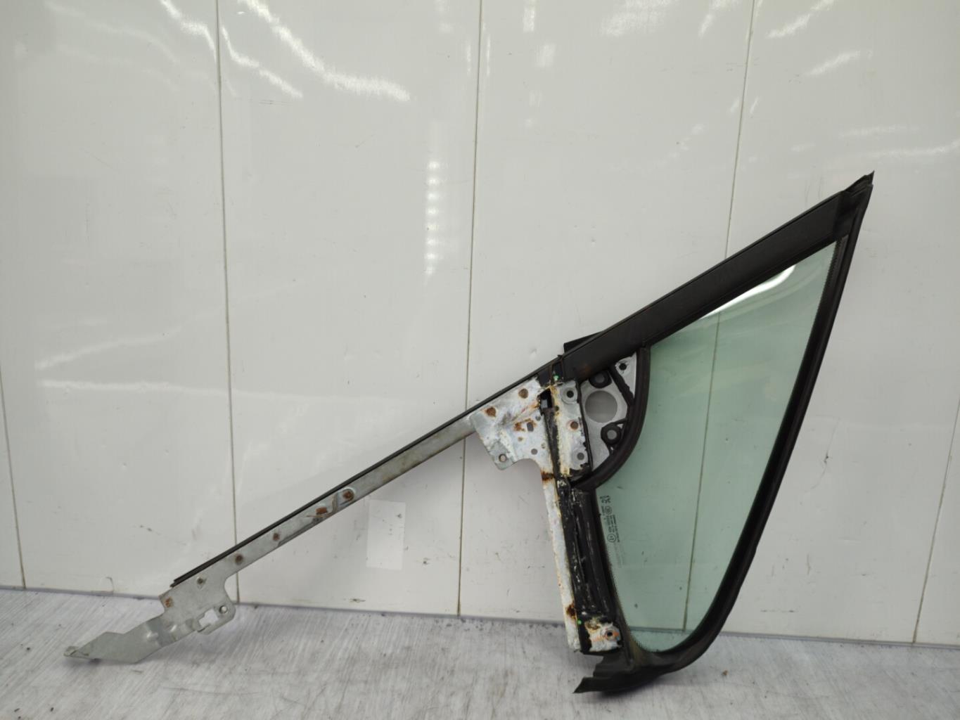 Ventanilla triangular delantera izquierda (puerta) PEUGEOT 307 PHASE 2 CABRIOLET Gasolina - 1