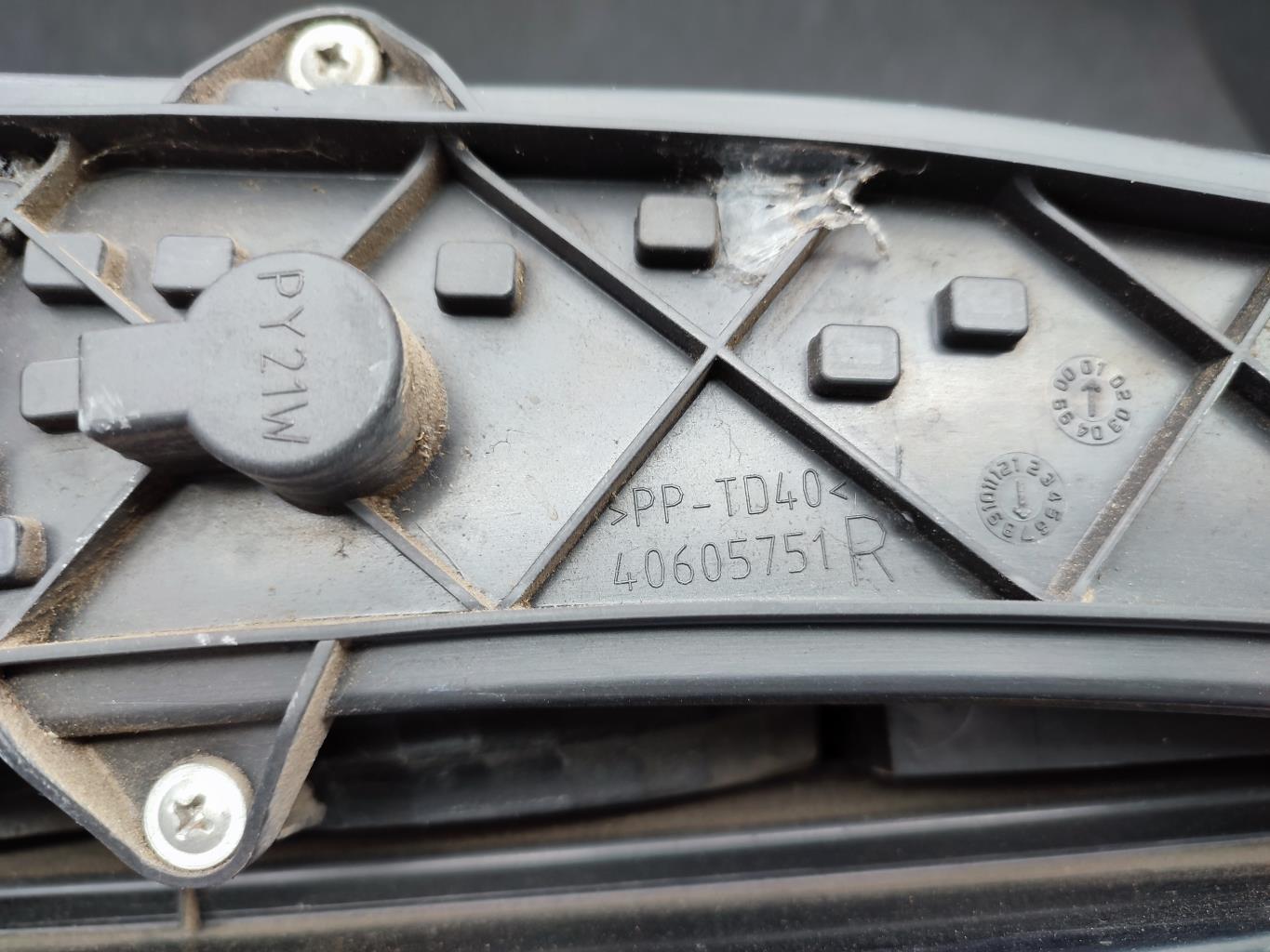 Fanale posteriore principale destro (luci) FIAT DOBLO 1 PHASE 1 Diésel - 1