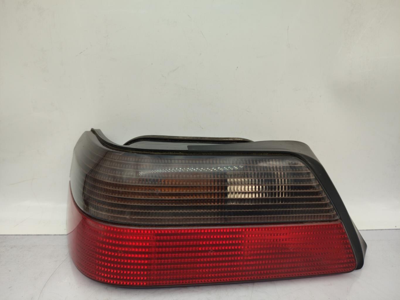 Fanale posteriore principale destro (luci) PEUGEOT 605 PHASE 2 Gasolina - 1