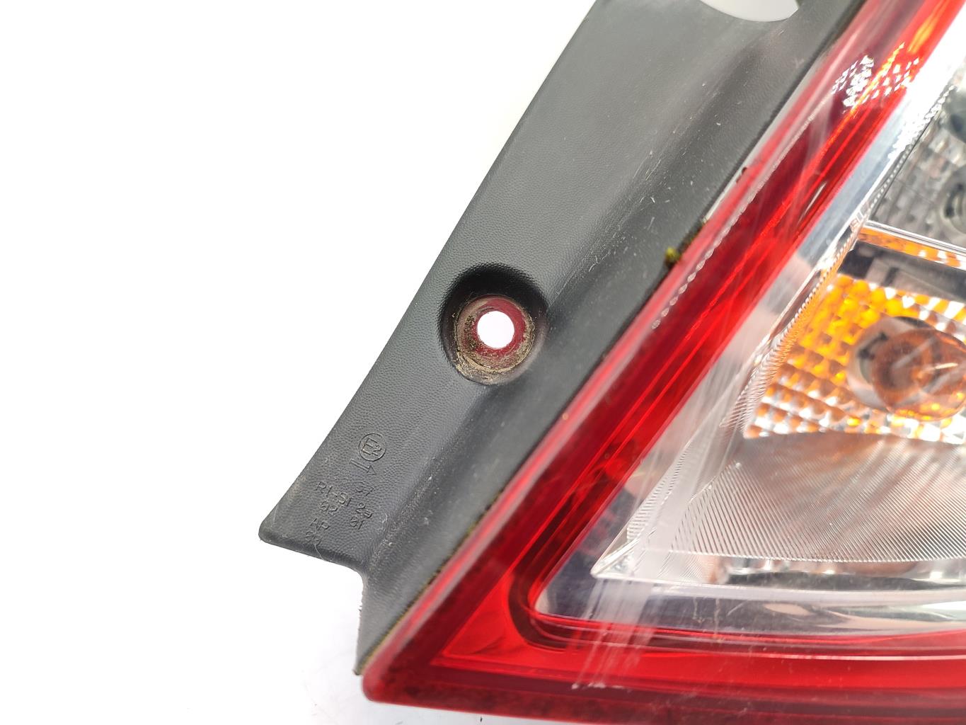 Fanale posteriore principale destro (luci) RENAULT CLIO 3 PHASE 1 Diésel - 1
