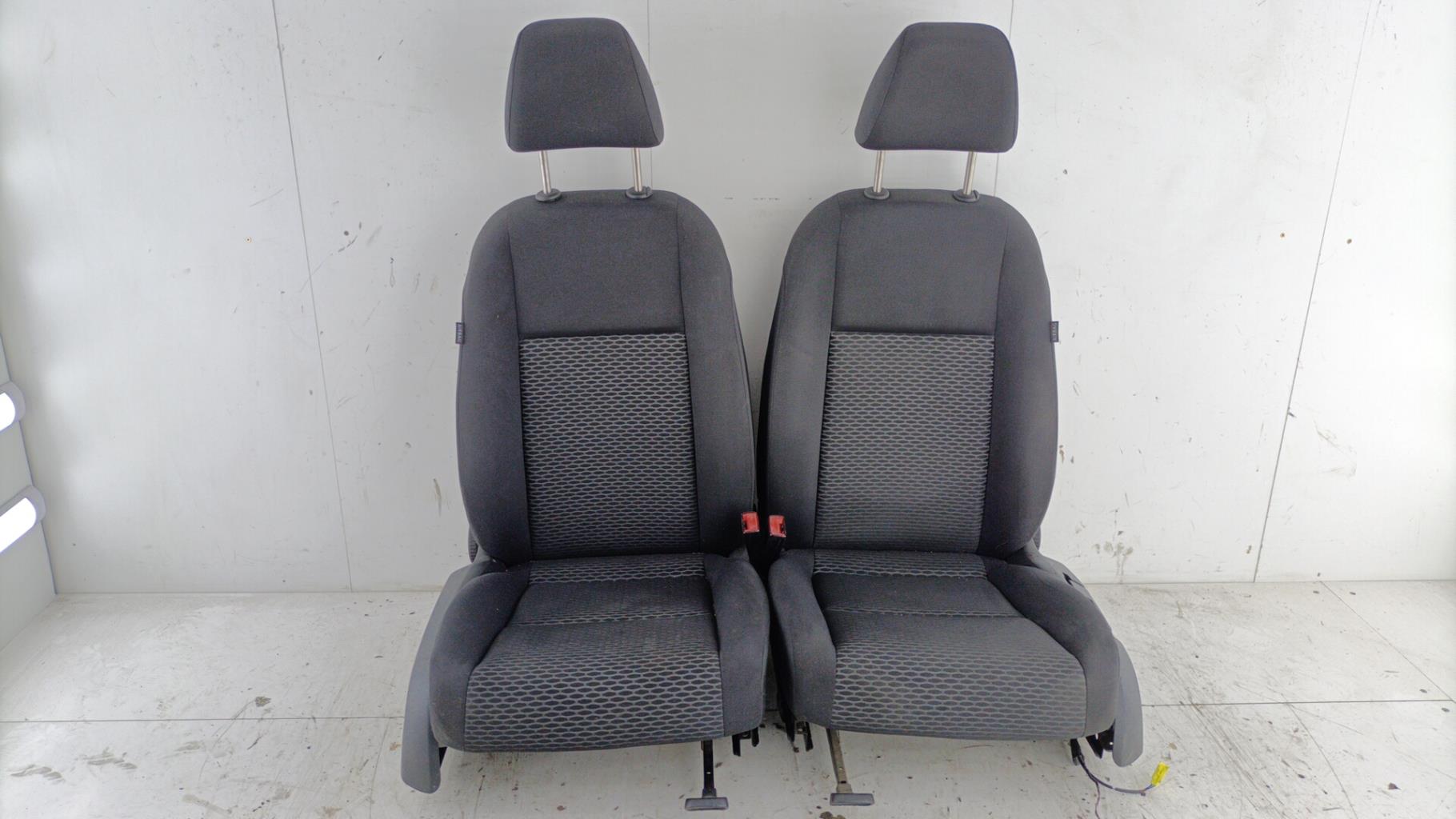 Interieur complet VOLKSWAGEN GOLF 6 Diesel - 1