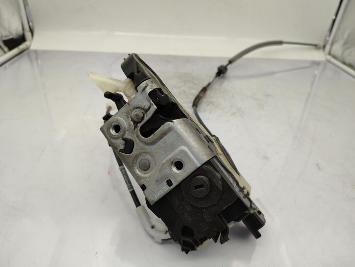 Serratura anteriore sinistra PEUGEOT 208 1 PHASE 1 Gasolina - 1