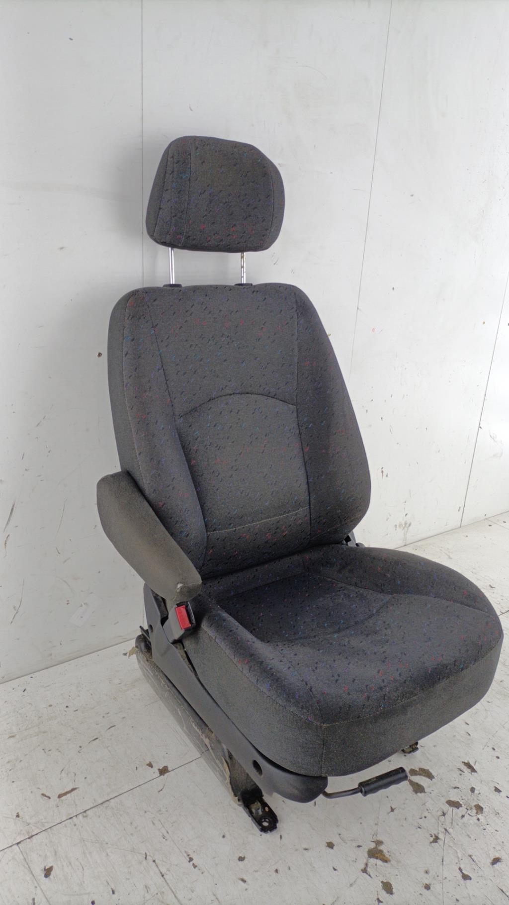 Siege avant gauche HYUNDAI SATELLITE 1 PHASE 1 Diesel - 1