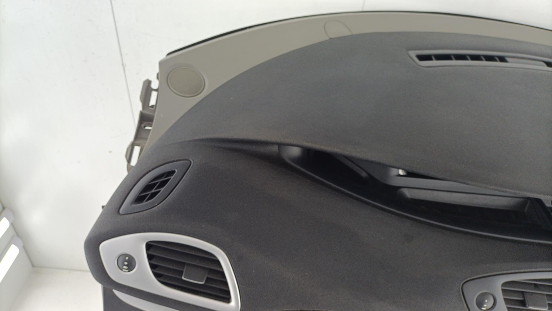 Tableau de bord RENAULT GRAND SCENIC 3 PHASE 3 Diesel - 1