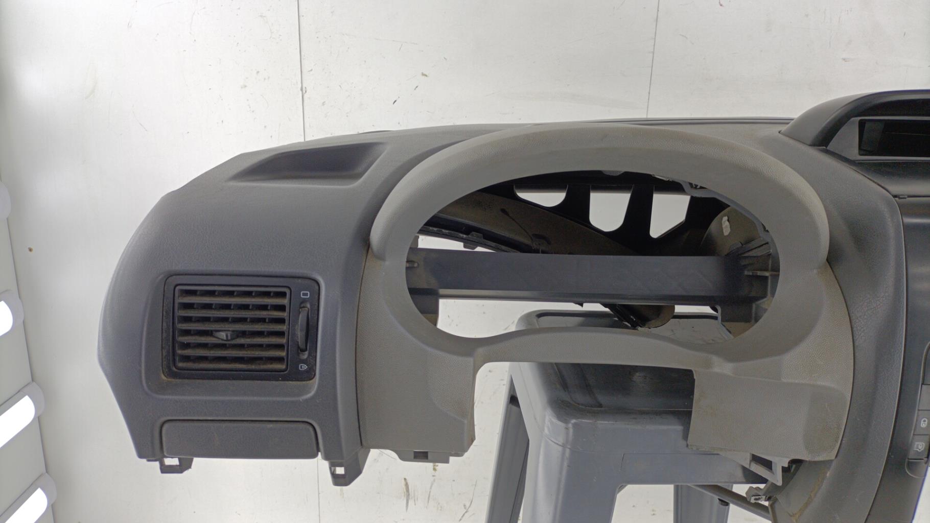 Tableau de bord PEUGEOT EXPERT 2 Diesel - 1
