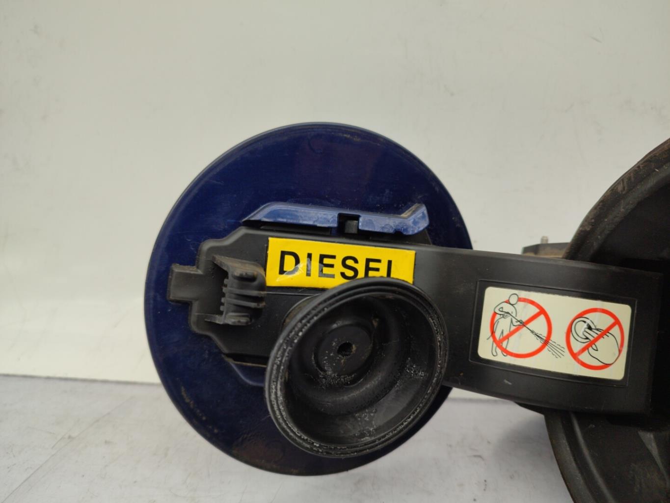 Trappe d'essence CITROEN C4 PICASSO 1 Diesel - 1