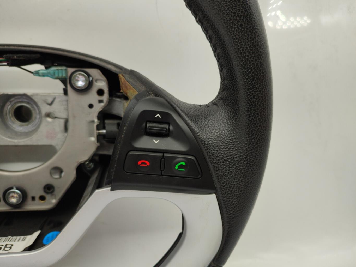 Volant KIA PICANTO 2 PHASE 1 Essence - 1