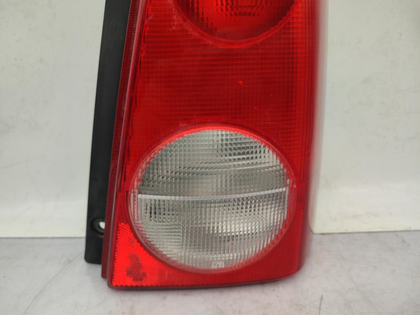 Fanale posteriore principale destro (luci) OPEL AGILA A Gasolina - 1