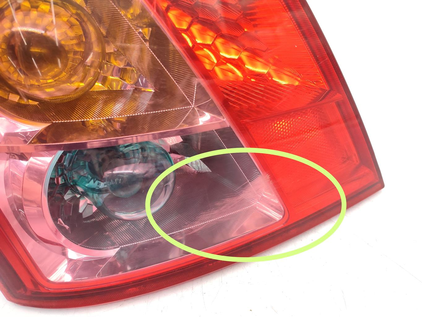 Fanale posteriore principale sinistro (luci) SUZUKI SWIFT 3 Diésel - 1