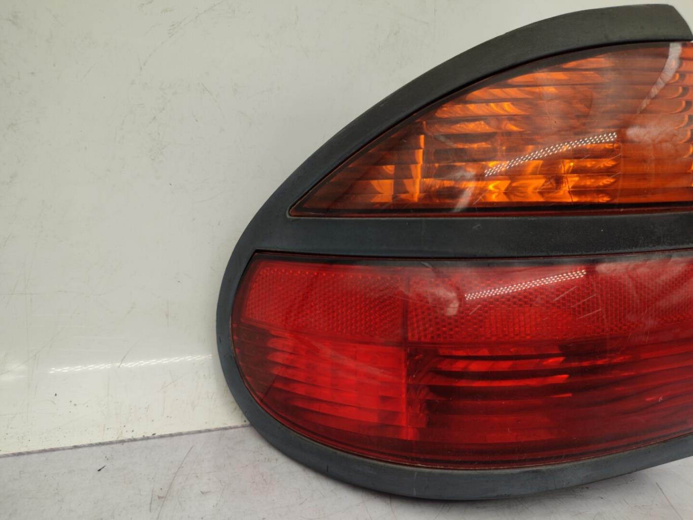 Fanale posteriore principale sinistro (luci) RENAULT LAGUNA 1 PHASE 2 Diésel - 1