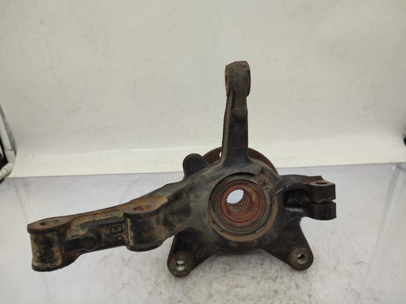 Fusee avant droit RENAULT KANGOO 2 PHASE 2 Diesel - 1