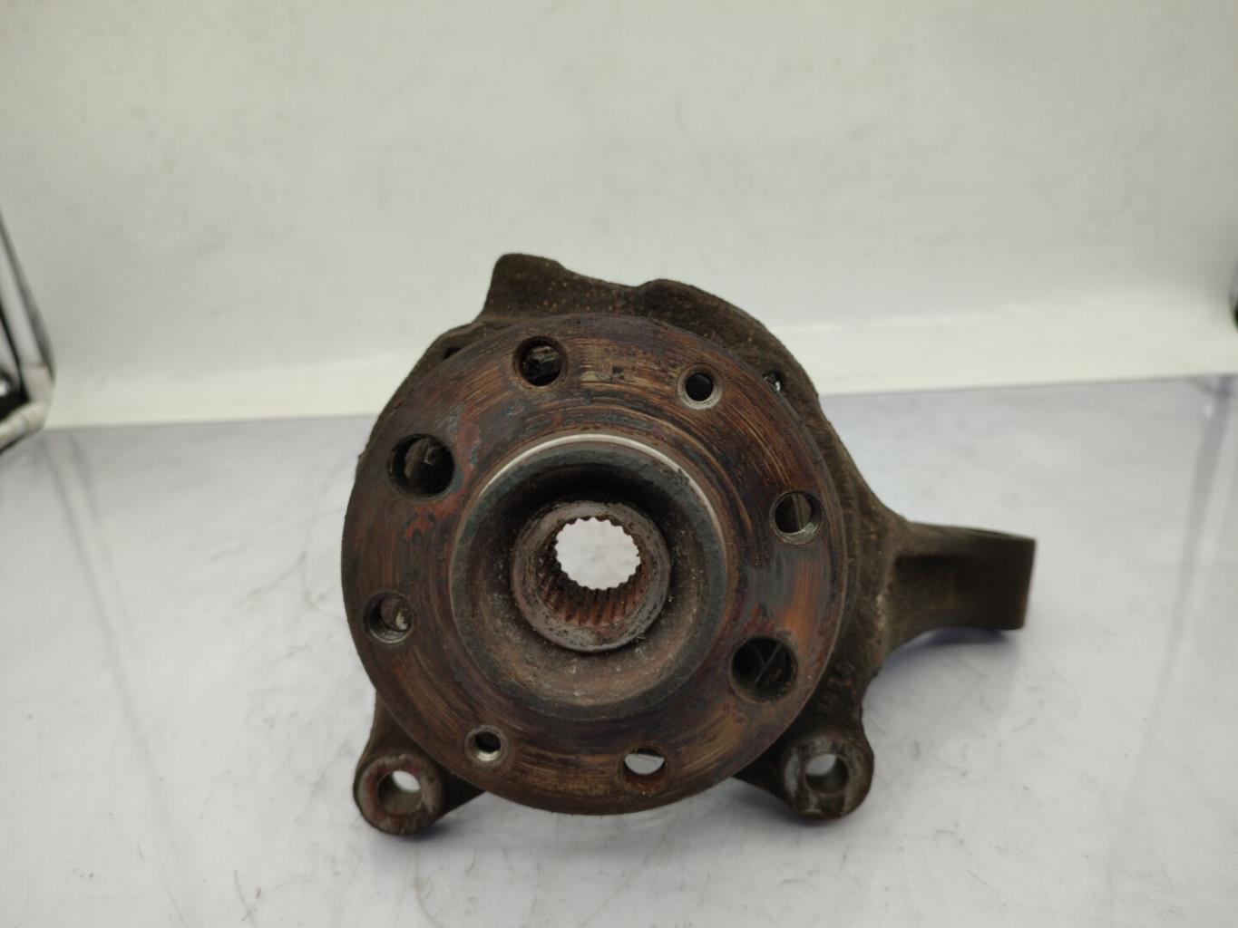 Fusee avant gauche RENAULT R21 PHASE 2 Diesel - 1