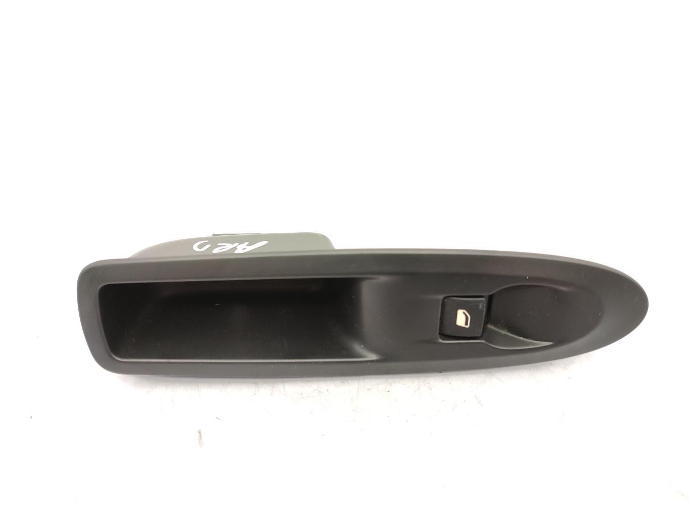 Interruttore lavacristalli posteriore destro CITROEN C4 2 PHASE 1 Diésel - 1