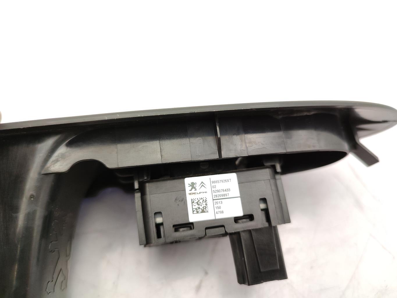 Interruttore lavacristalli posteriore sinistro CITROEN C4 2 PHASE 1 Diésel - 1