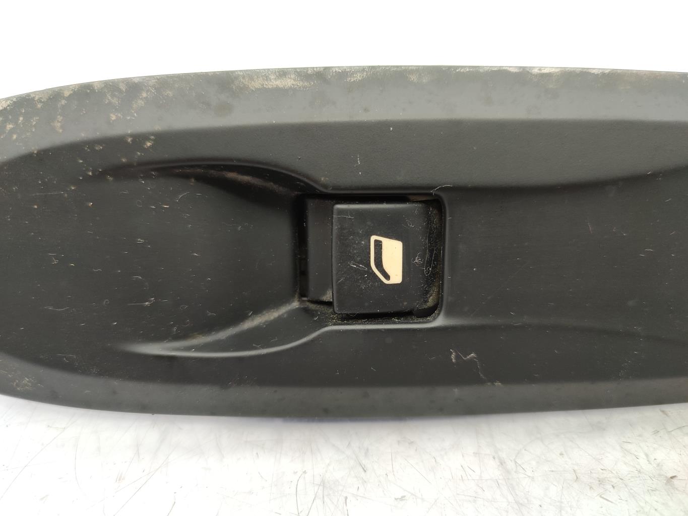 Interruttore lavacristalli anteriore destro CITROEN C4 2 PHASE 1 Diésel - 1