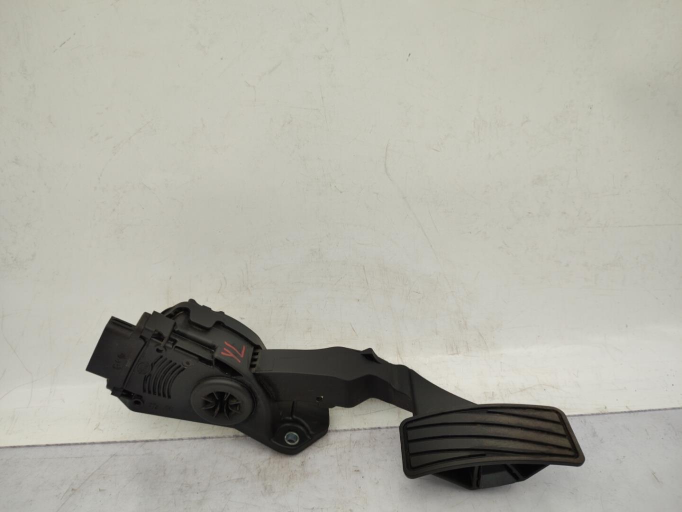 Pedale acceleratore SUZUKI SX4 1 Diésel - 1