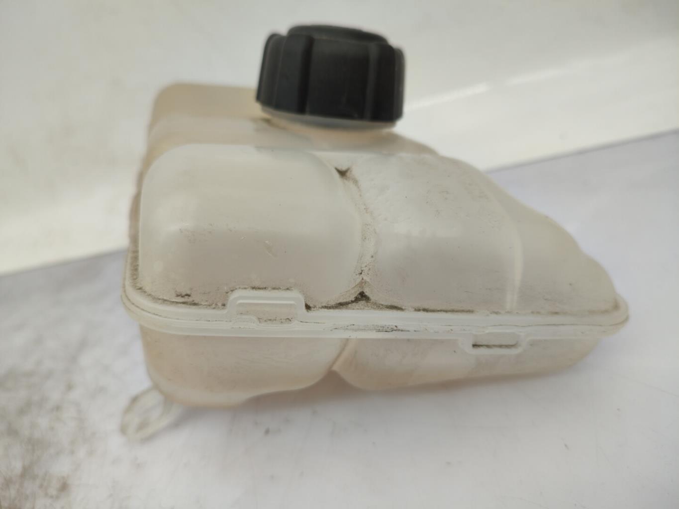 Vase d'expansion RENAULT MEGANE 4 PHASE 1 Essence - 1