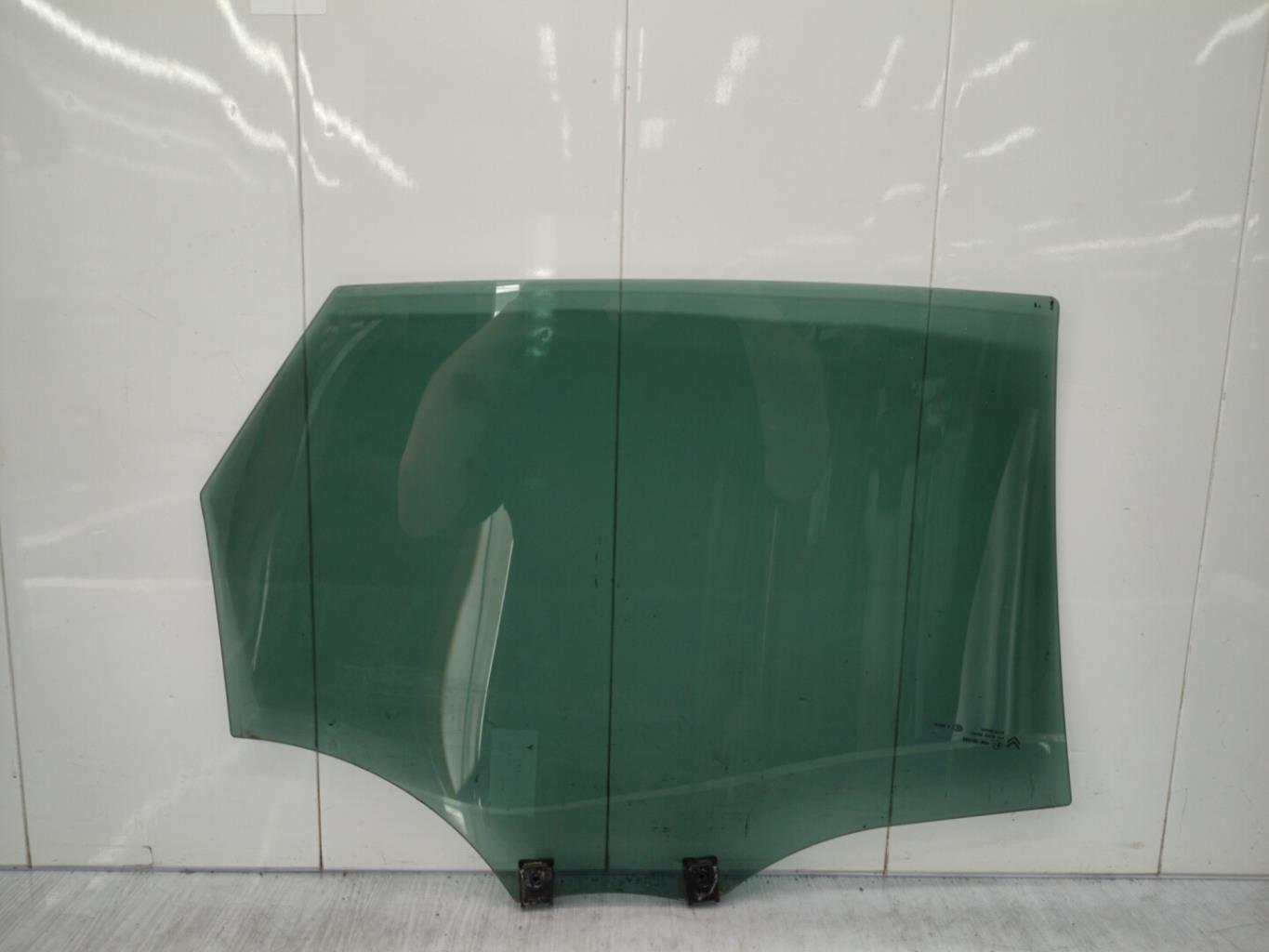 Vetro posteriore sinistro CITROEN C4 2 PHASE 1 Diésel - 1