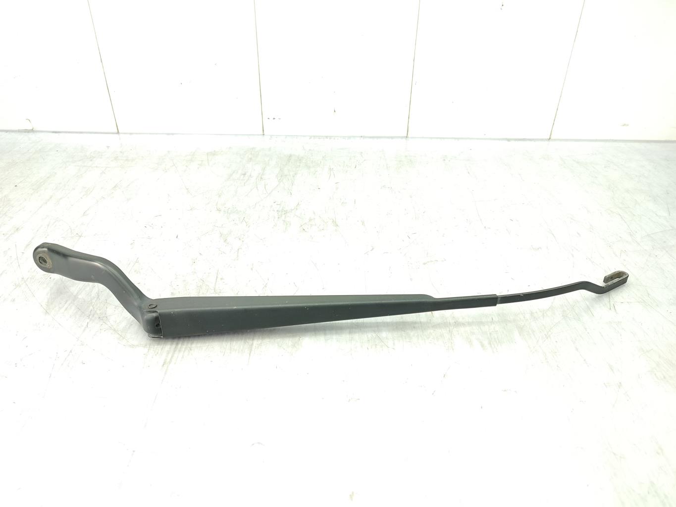 Braccio tergicristallo anteriore sinistro FORD FIESTA 5 PHASE 1 Diésel - 1