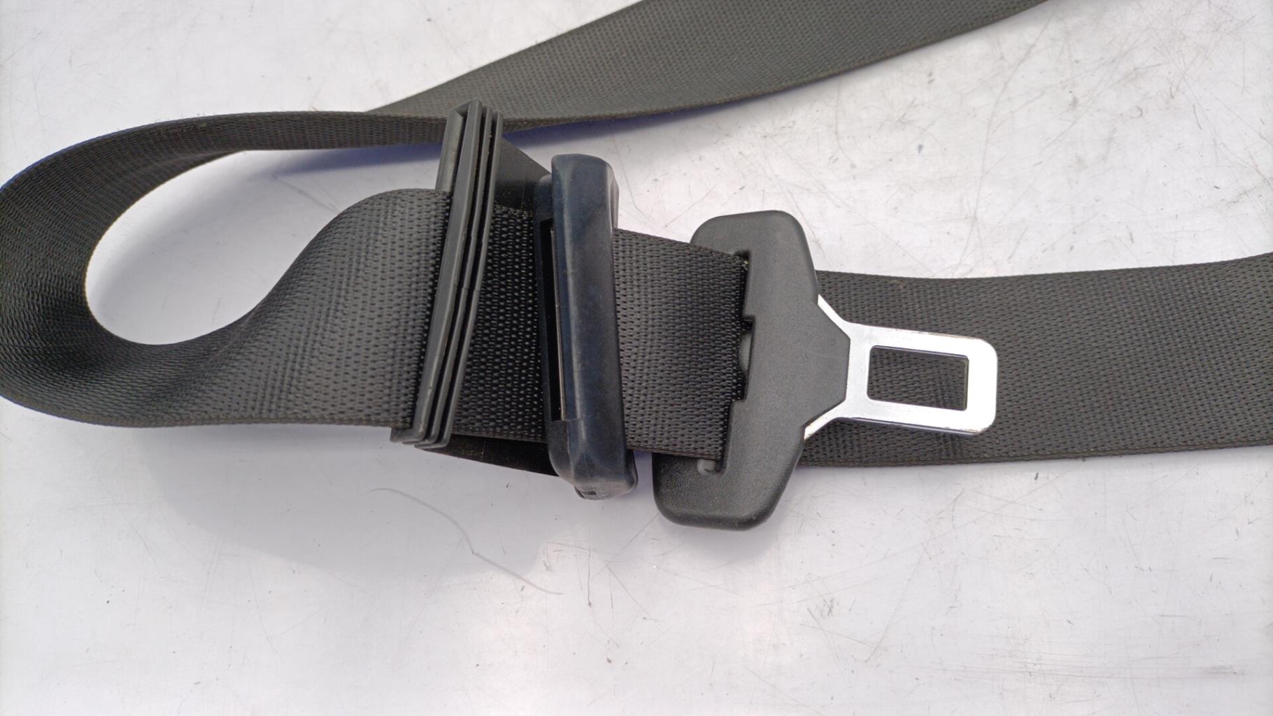 Cintura di sicurezza posteriore sinistra MERCEDES CLASSE E 211 PHASE 1 BREAK Diésel - 1