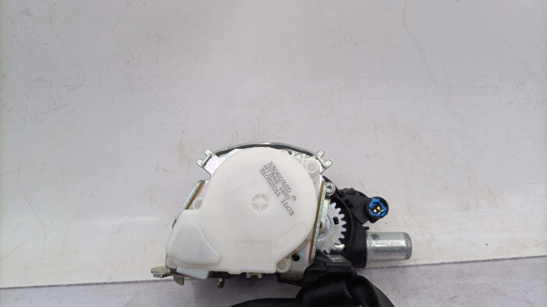 Cintura di sicurezza anteriore destra CITROEN C5 2 Diésel - 1
