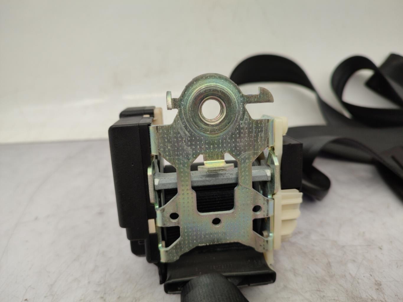 Ceinture avant droit RENAULT TWINGO 2 PHASE 2 Essence - 1