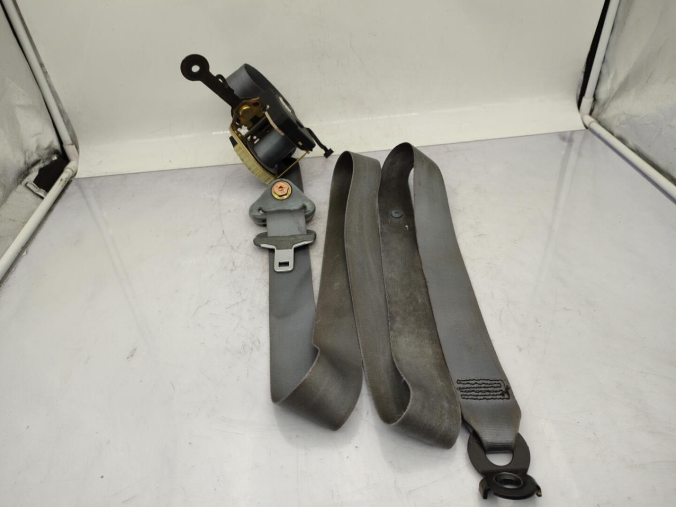Ceinture avant gauche RENAULT CLIO 2 PHASE 1 Essence - 1