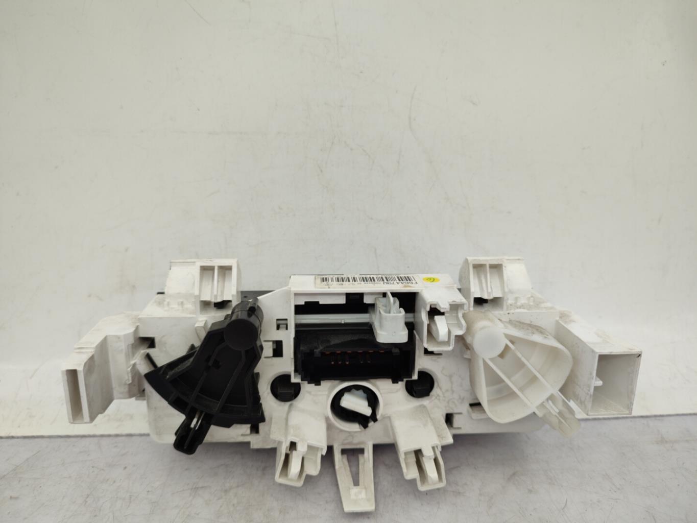 Commande chauffage CITROEN C3 1 PHASE 1 Essence - 1