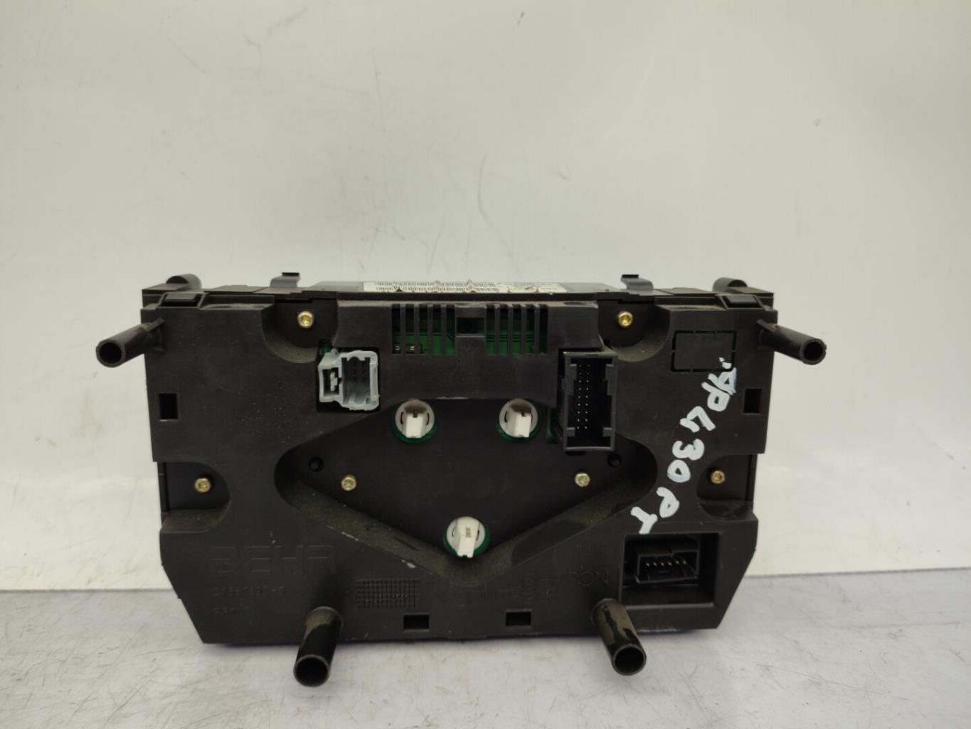Commande chauffage PEUGEOT 307 PHASE 1 Diesel - 1