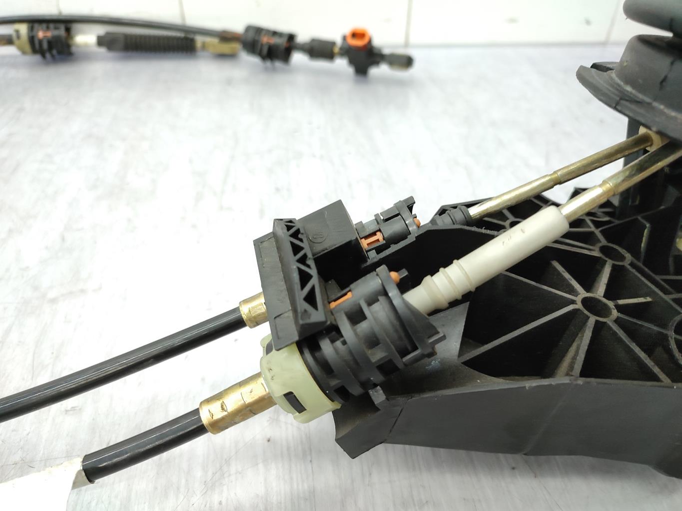 Levier de vitesses FORD FIESTA 5 PHASE 1 Diesel - 1