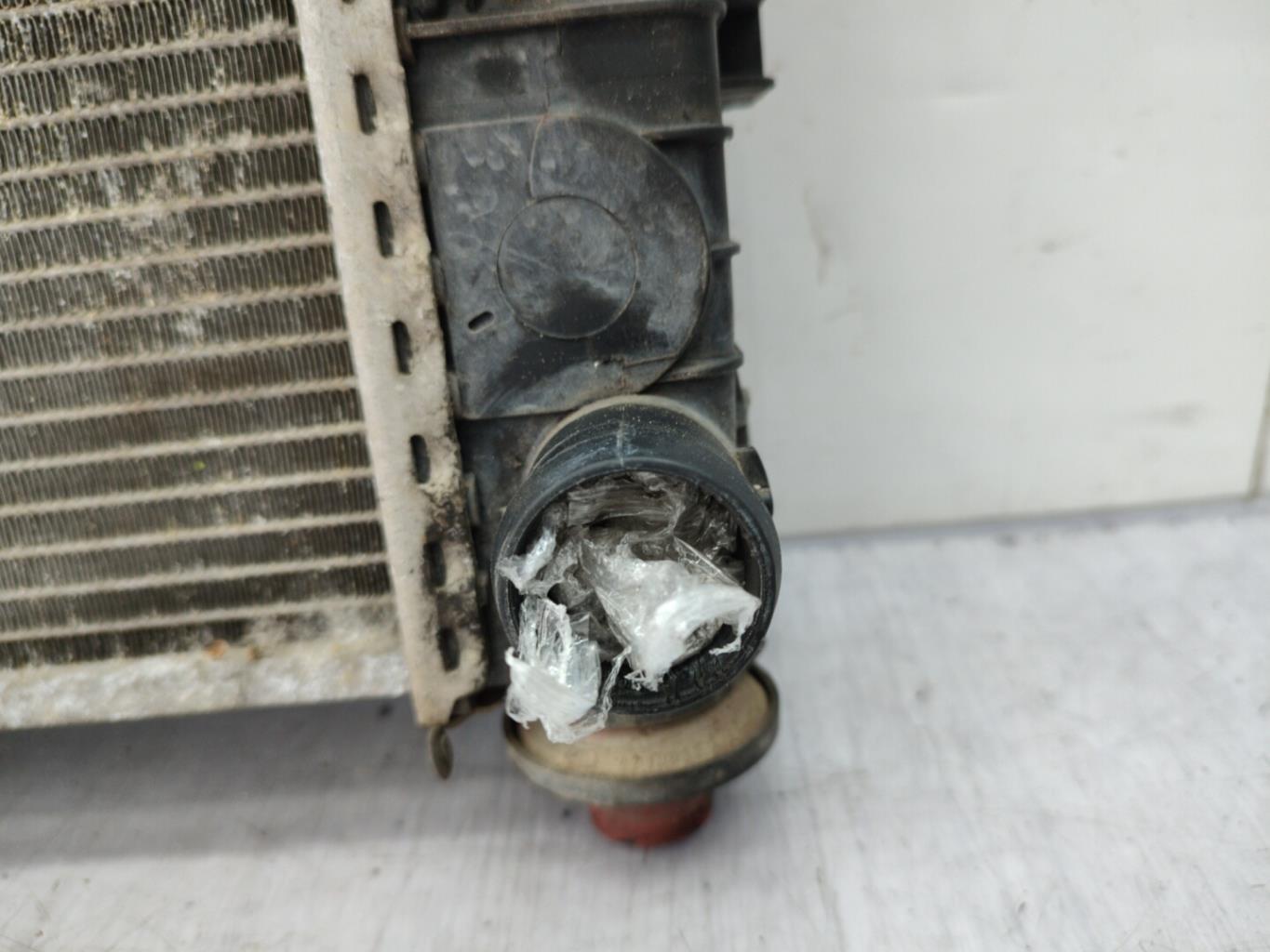 Radiateur eau MERCEDES CLASSE C 203 PHASE 1 Diesel - 1