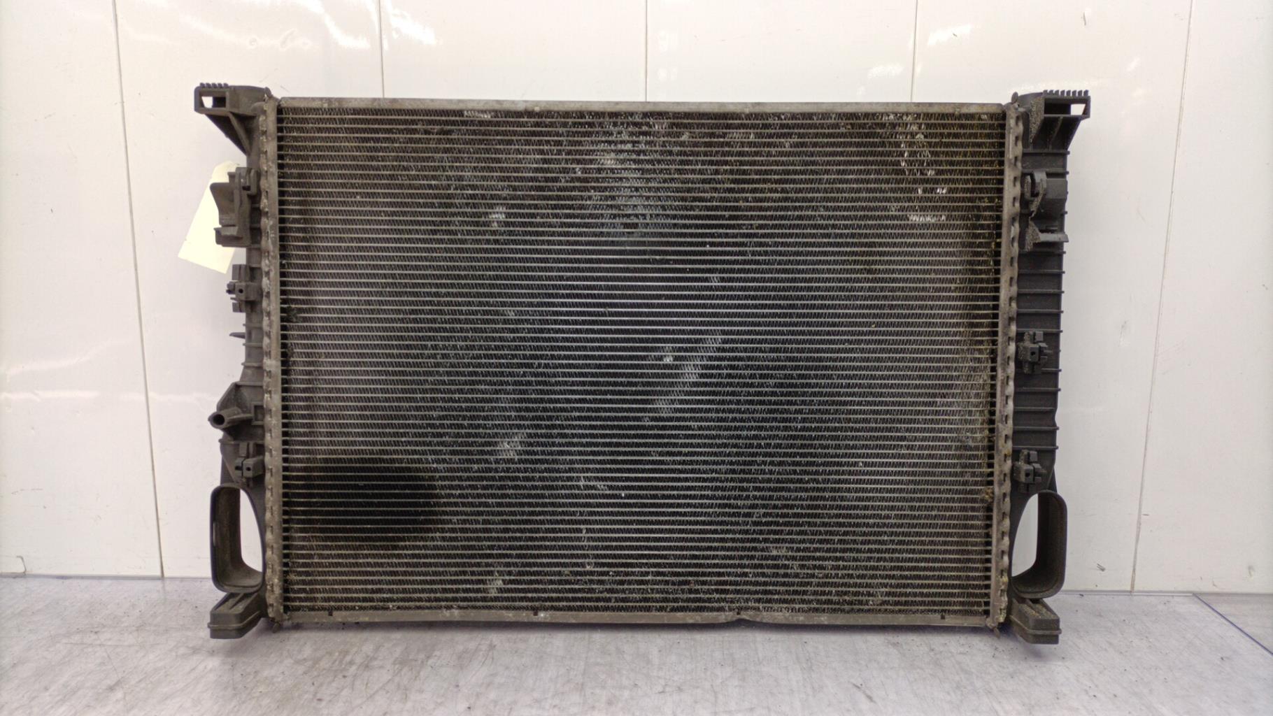Radiateur eau MERCEDES CLASSE E 211 PHASE 1 BREAK Diesel - 1