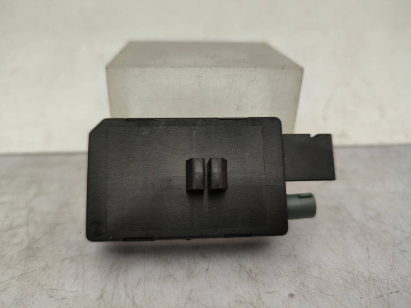 Amplificatore audio CITROEN C4 GRAND PICASSO 2 PHASE 1 Diésel - 1