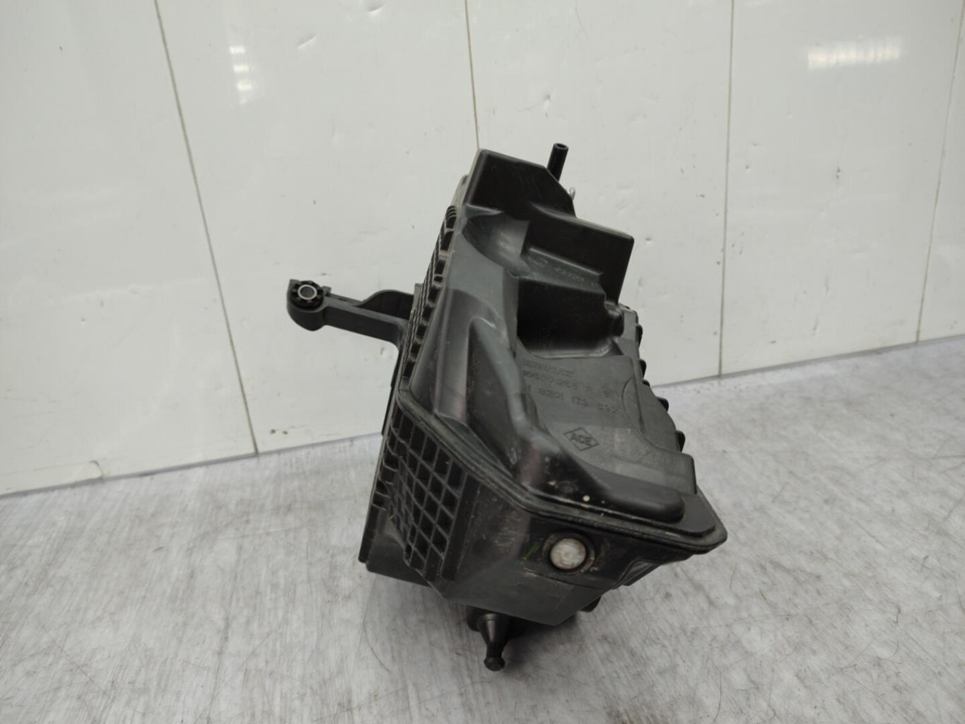 Boite a air RENAULT CLIO 4 PHASE 1 Diesel - 1