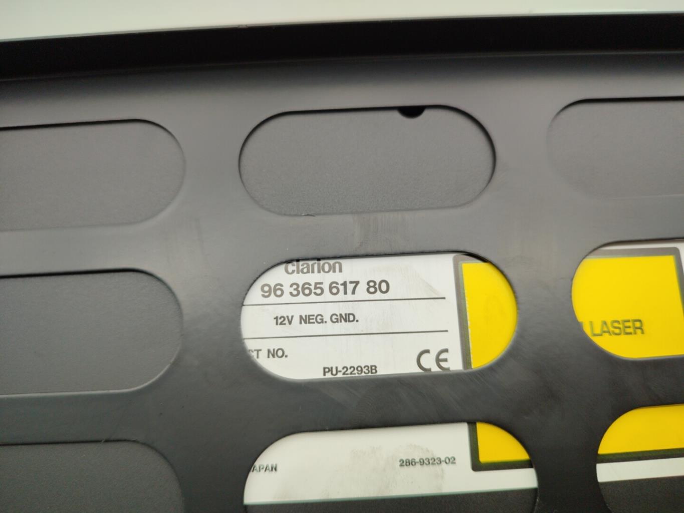 Chargeur CD PEUGEOT 607 PHASE 1 Diesel - 1
