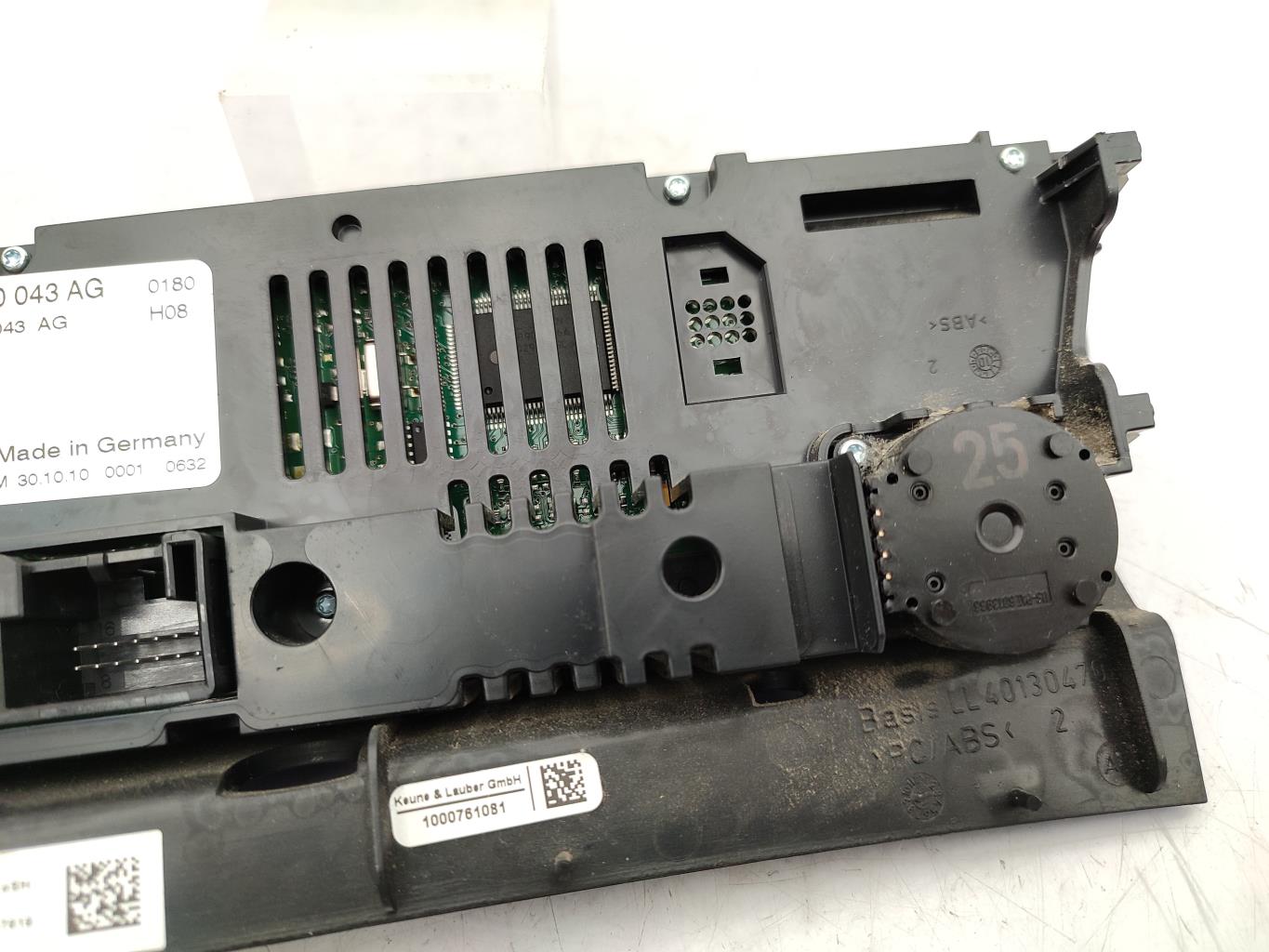 Commande chauffage AUDI A4 3 PHASE 1 Diesel - 1