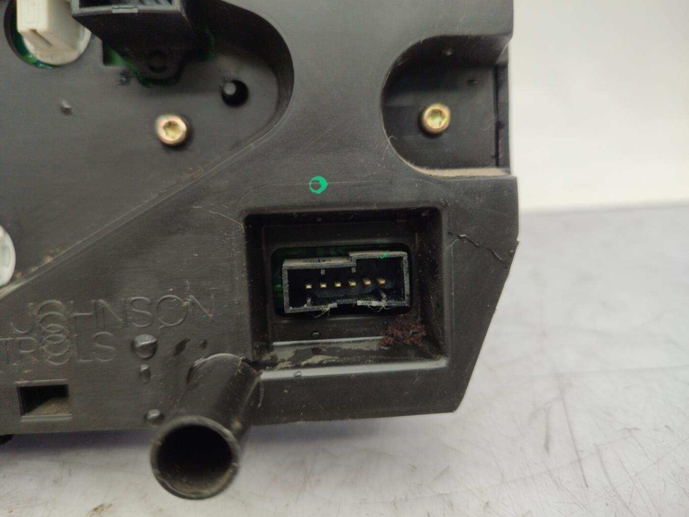 Commande chauffage PEUGEOT 307 PHASE 1 BREAK Diesel - 1