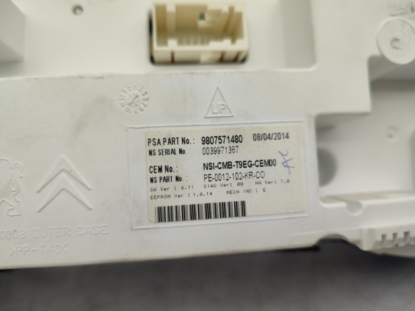 Compteur PEUGEOT 308 2 PHASE 1 Diesel - 1