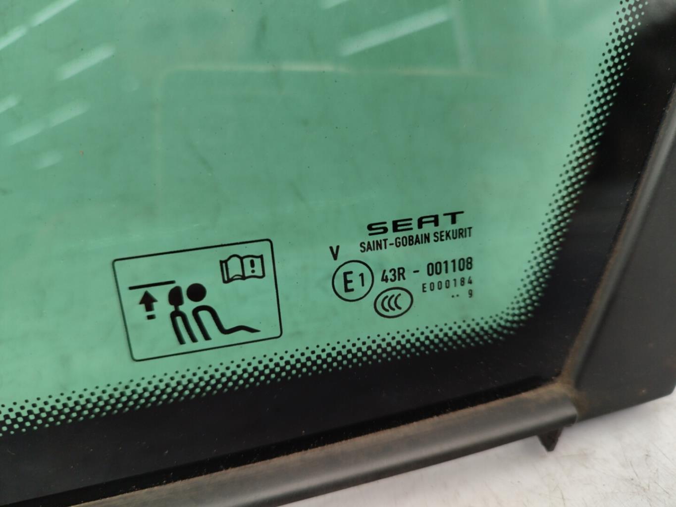 Custode arriere droit SEAT EXEO Diesel - 1