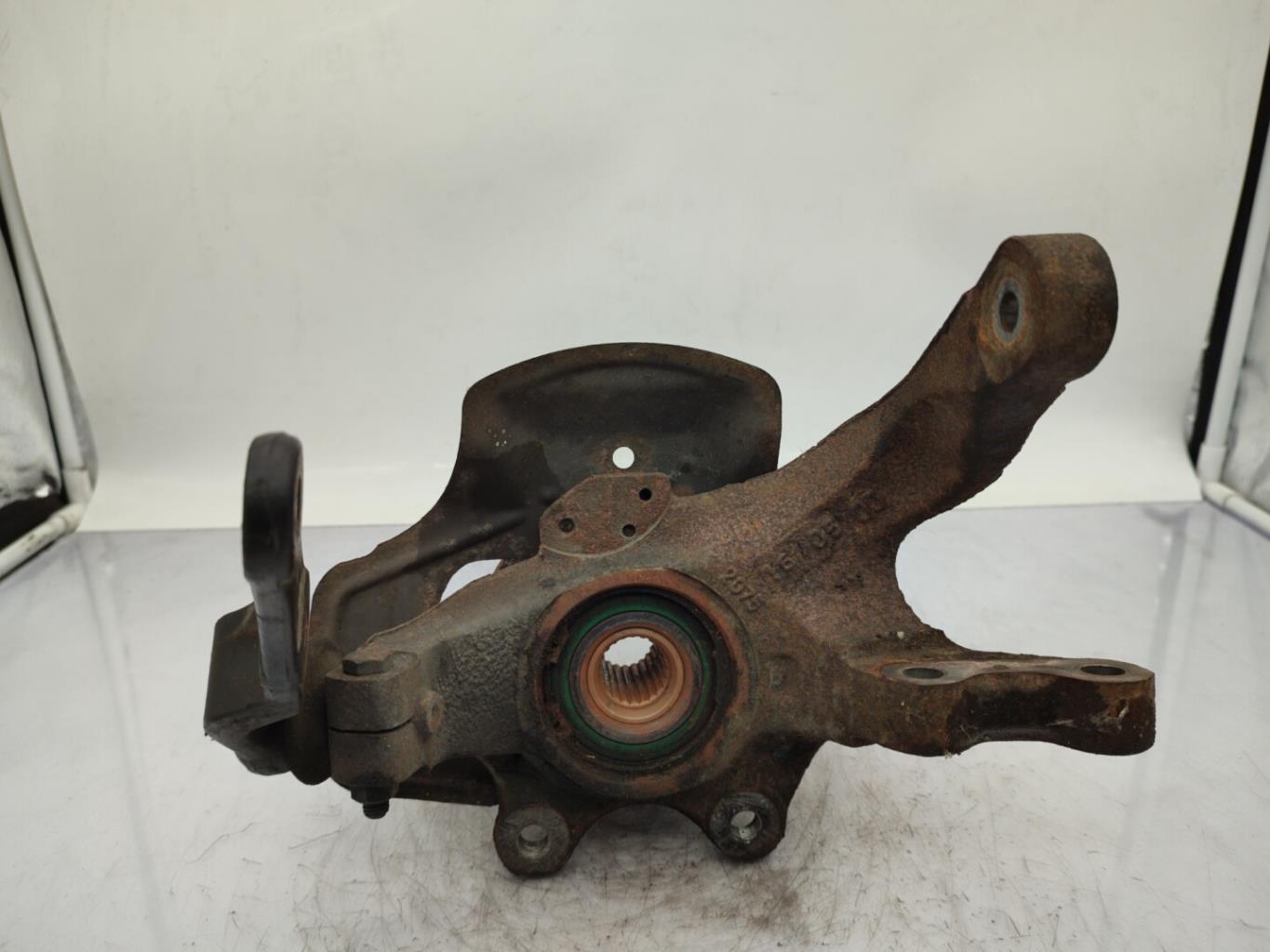 Fusee avant gauche OPEL CORSA B PHASE 2 Essence - 1